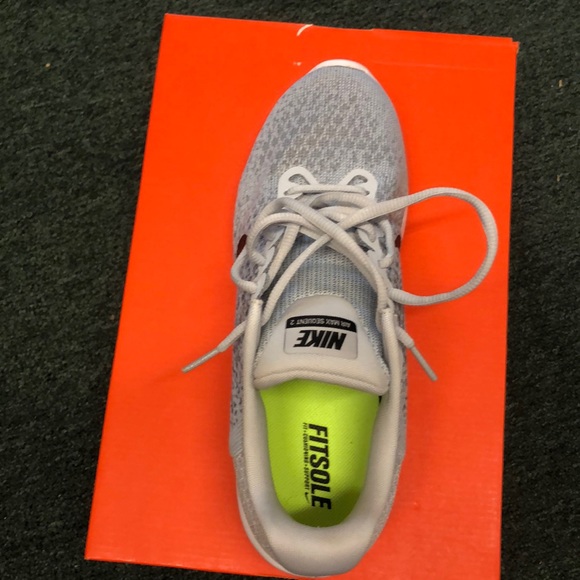 Nike Air Max Sequent 2 - Picture 3 of 4